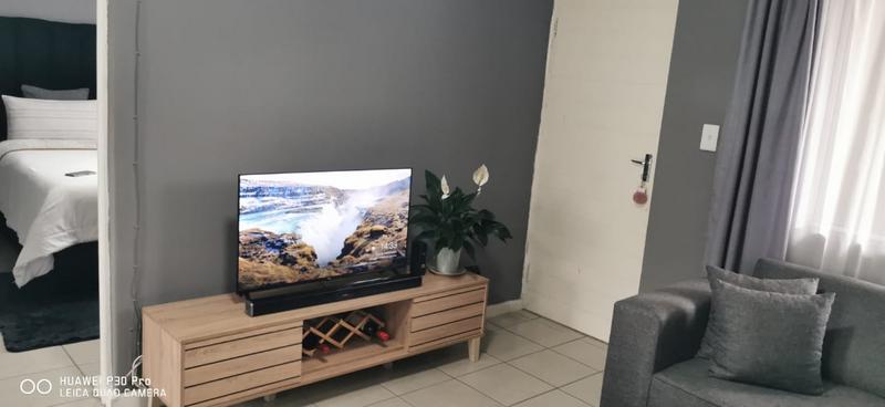 2 Bedroom Property for Sale in Silversands Western Cape
